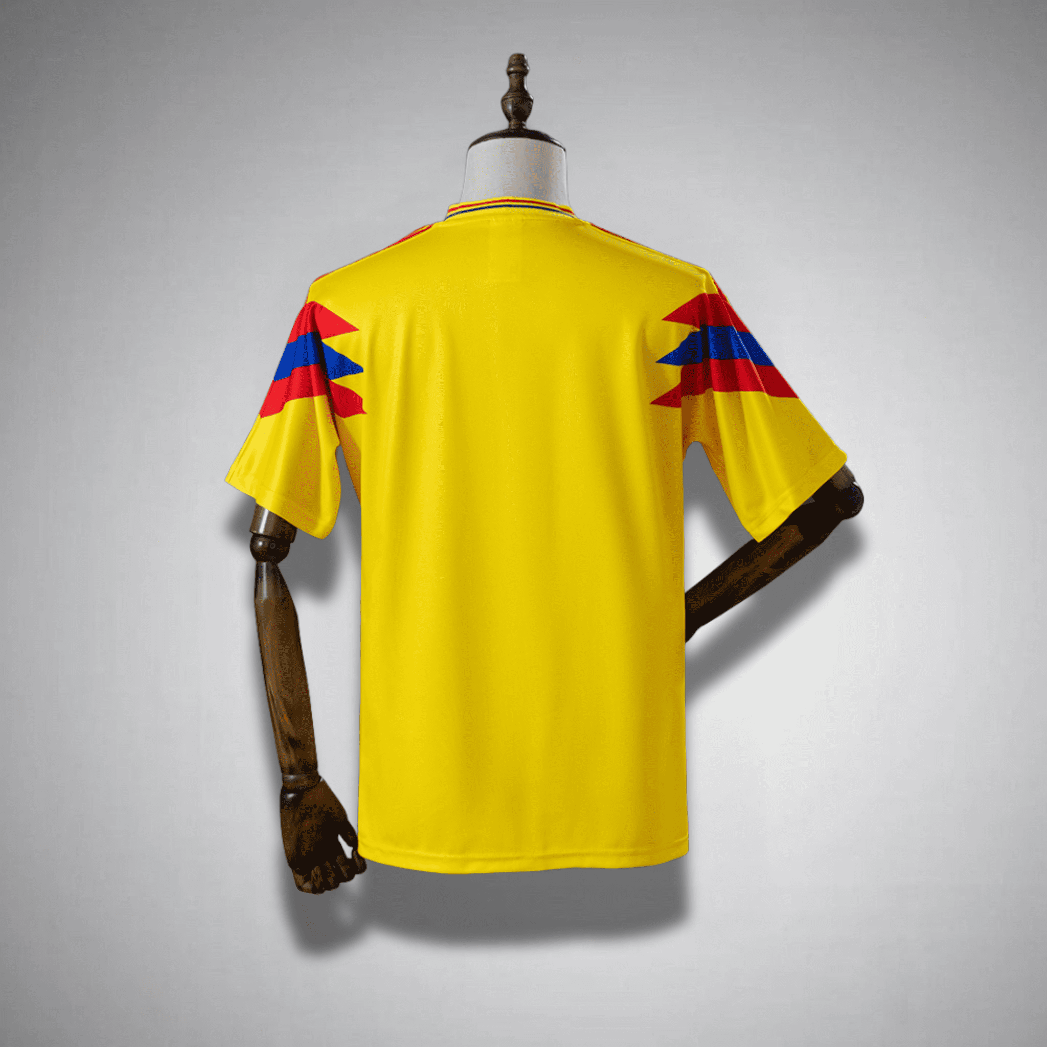 03/05 Colombia Home Kit - Image 2