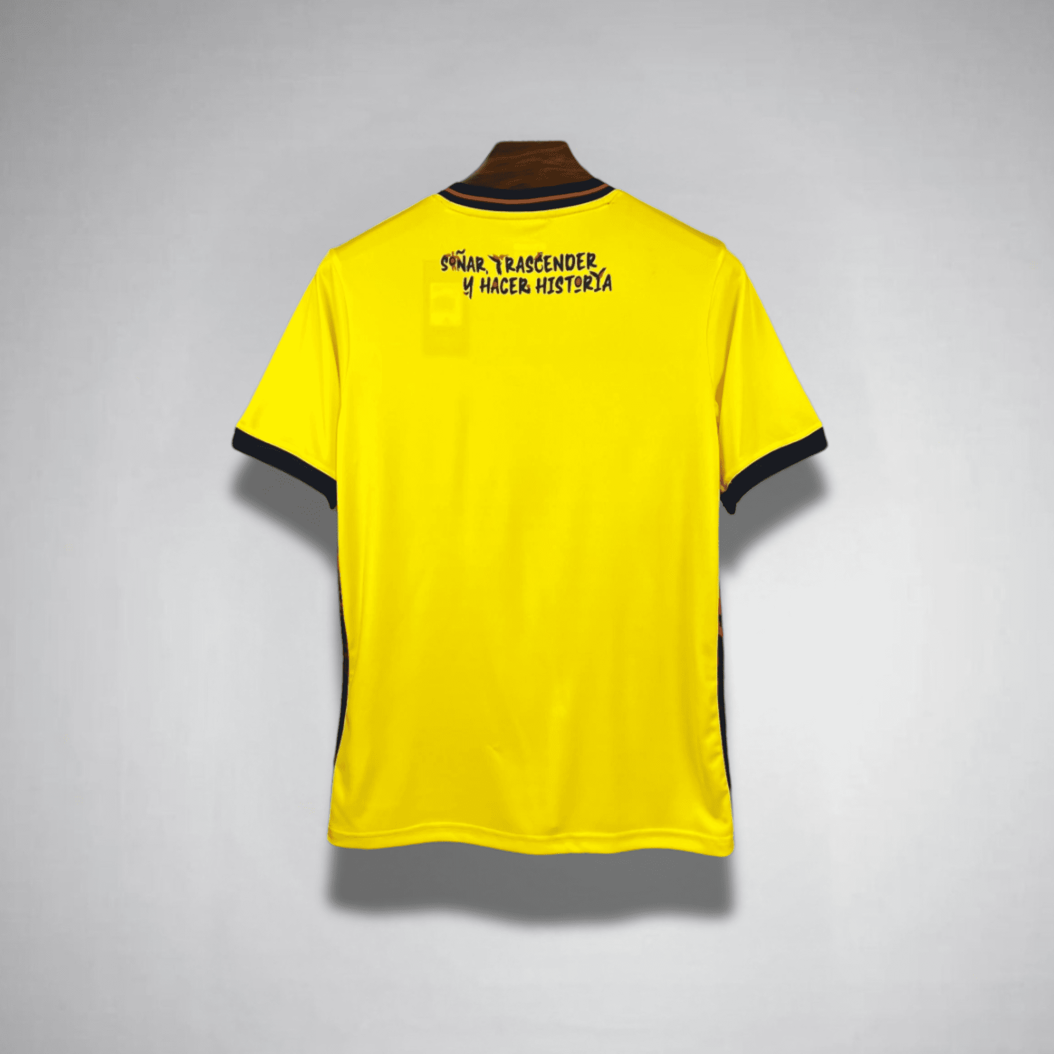 2026 Ecuador Home Premium Kit - Image 2